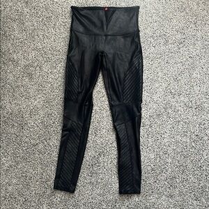 Spanx black moto High-Waisted Leggings. Excellent condition